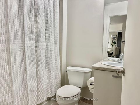 Photo 12 at 2601 - 38 Grenville Street, Bay Street Corridor, Toronto Photo 12 at 2601 - 38 Grenville Street, Bay Street Corridor, Toronto