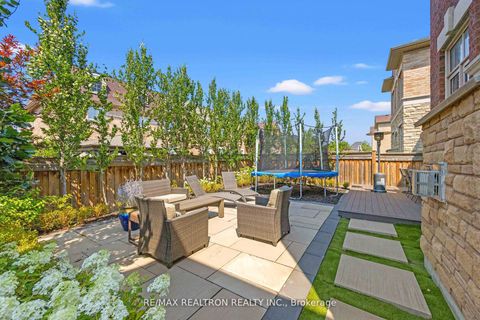 Photo 41 at 92 Chaiwood Court, Patterson, Vaughan