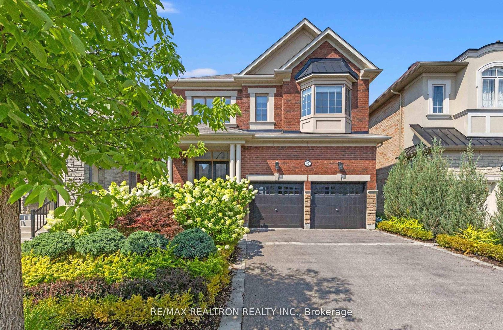 92 Chaiwood Court, Patterson, Vaughan 