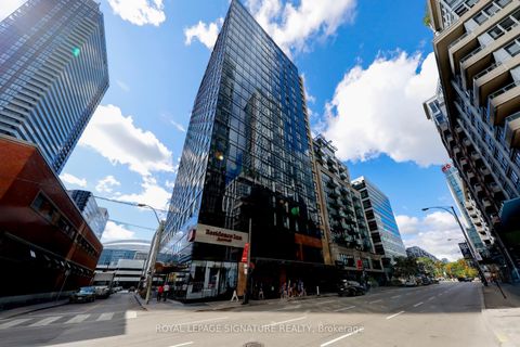 Photo 35 at 343 - 250 Wellington Street W, Waterfront Communities C1, Toronto