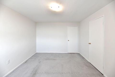 Photo 19 at 1601 - 270 Palmdale Drive, Sullivan, Toronto