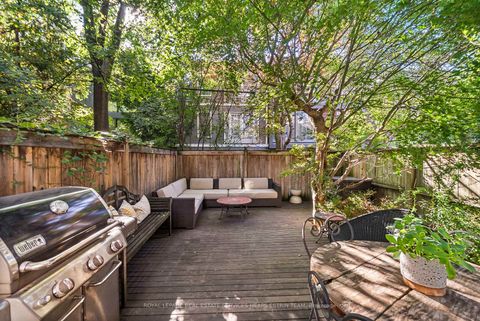Photo 21 at 25 Bishop Street, Annex, Toronto