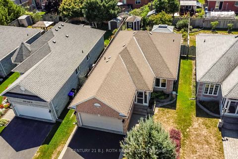 Photo 1 at 1957 Mill Street, Alcona, Innisfil