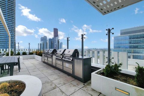 Photo 39 at 4808 - 5 Buttermill Avenue, Vaughan Corporate Centre, Vaughan