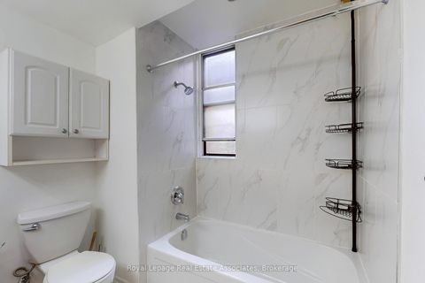 Photo 29 at 143 Seaton Street, Moss Park, Toronto