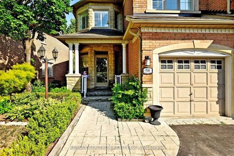 Photo 2 at 100 Kingsbridge Circle, Beverley Glen, Vaughan