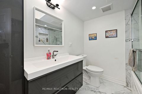 Photo 38 at 100 Kingsbridge Circle, Beverley Glen, Vaughan Photo 38 at 100 Kingsbridge Circle, Beverley Glen, Vaughan