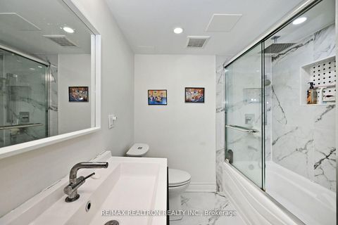 Photo 39 at 100 Kingsbridge Circle, Beverley Glen, Vaughan Photo 39 at 100 Kingsbridge Circle, Beverley Glen, Vaughan