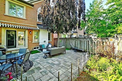 Photo 47 at 100 Kingsbridge Circle, Beverley Glen, Vaughan