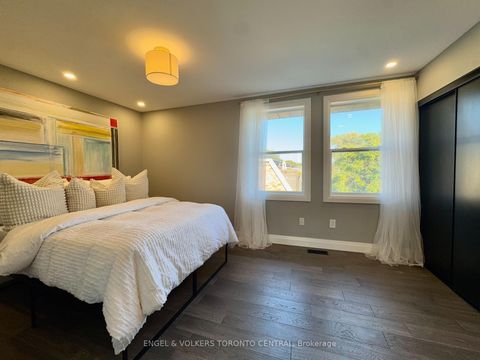 Photo 21 at 216 - 51 Halton Street, Bellwoods, Toronto Photo 21 at 216 - 51 Halton Street, Bellwoods, Toronto