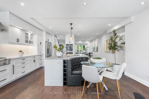 Photo 7 at 17 Earnscliffe Road, Oakwood Village, Toronto