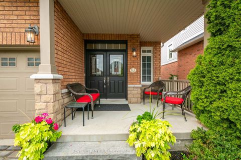 Photo 2 at 53 Tudor Crescent, Shore, Barrie