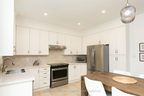 Photo 4 at 53 Tudor Crescent, Shore, Barrie