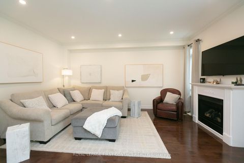 Photo 12 at 53 Tudor Crescent, Shore, Barrie