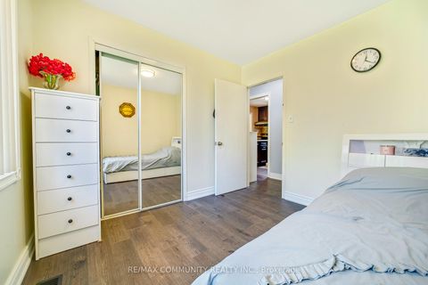 Photo 21 at 103 Packard Boulevard, Bendale, Toronto