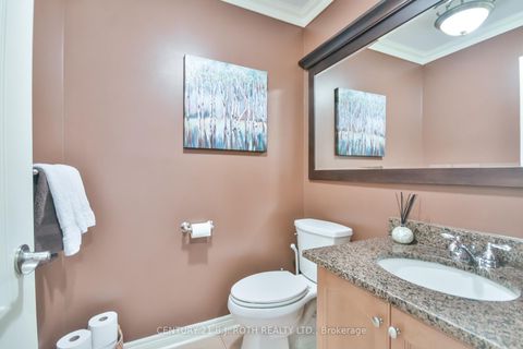 Photo 15 at 38 Camelot Square, Shore, Barrie