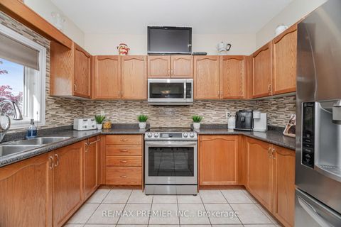 Photo 11 at 183 Regency View Heights, Rural Vaughan, Vaughan