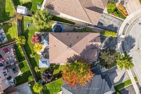 Photo 42 at 183 Regency View Heights, Rural Vaughan, Vaughan