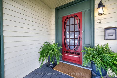 Photo 2 at 221 Prospect Street, Central Newmarket, Newmarket