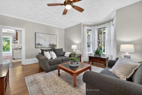 Photo 6 at 221 Prospect Street, Central Newmarket, Newmarket