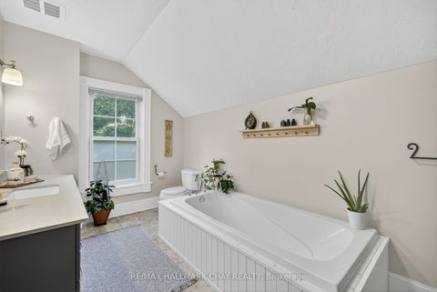 Photo 23 at 221 Prospect Street, Central Newmarket, Newmarket