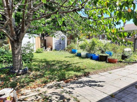Photo 30 at 3 Saugeen Crescent, Kennedy Park, Toronto