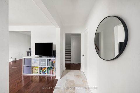 Photo 2 at 17 Haymarket Road, CFB, Toronto