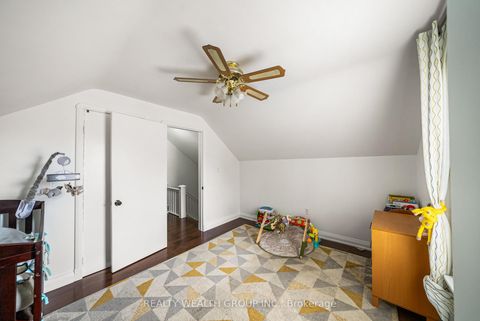 Photo 15 at 17 Haymarket Road, CFB, Toronto