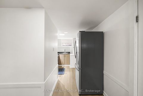 Photo 25 at 17 Haymarket Road, CFB, Toronto