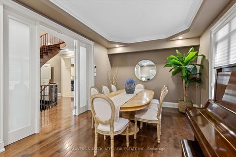 Photo 5 at 130 York Mills Road, Windfields, Toronto