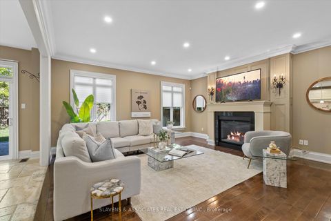 Photo 9 at 130 York Mills Road, Windfields, Toronto