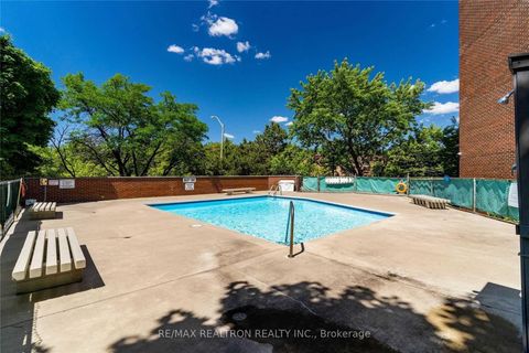 Photo 4 at 408 - 2365 Kennedy Road, Agincourt North, Toronto