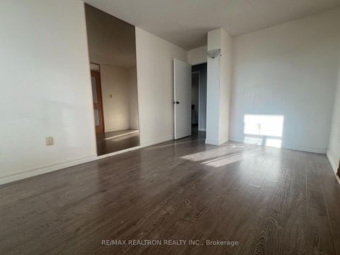 Photo 13 at 408 - 2365 Kennedy Road, Agincourt North, Toronto