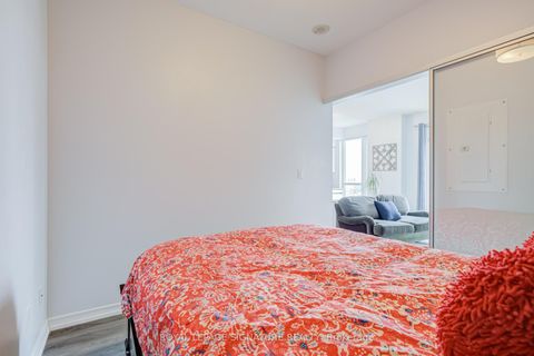 Photo 11 at 2108 - 352 Front Street W, Waterfront Communities C1, Toronto