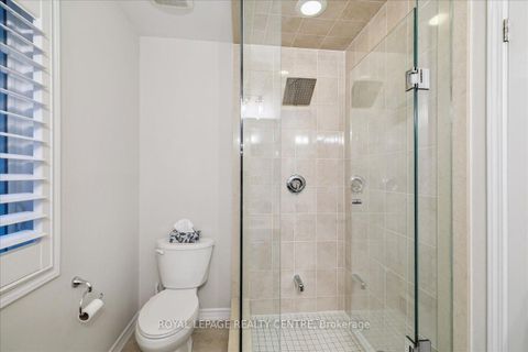 Photo 41 at 3087 Mistletoe Gardens, GO Glenorchy, Oakville