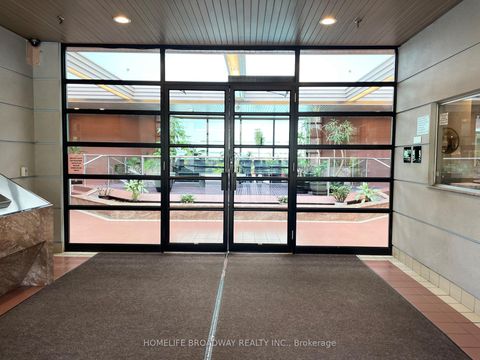 Photo 3 at 1714 - 150 Alton Towers Circle, Milliken, Toronto