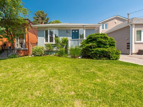 Photo 1 at 42 Tilden Crescent N, Humber Heights, Toronto
