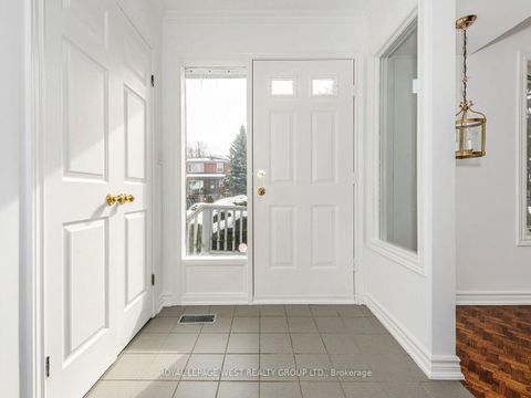 Photo 4 at 42 Tilden Crescent N, Humber Heights, Toronto