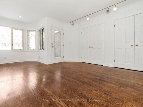 Photo 26 at 42 Tilden Crescent N, Humber Heights, Toronto