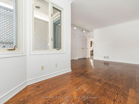 Photo 27 at 42 Tilden Crescent N, Humber Heights, Toronto