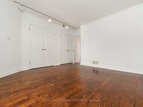Photo 28 at 42 Tilden Crescent N, Humber Heights, Toronto