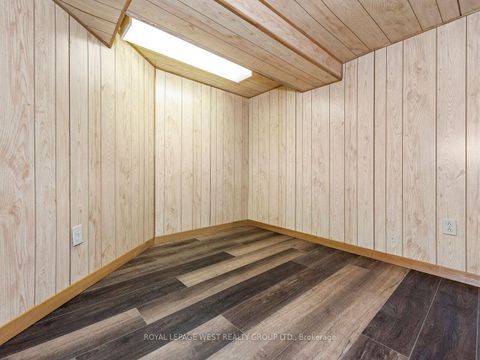 Photo 36 at 42 Tilden Crescent N, Humber Heights, Toronto