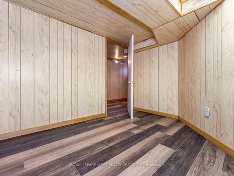 Photo 37 at 42 Tilden Crescent N, Humber Heights, Toronto