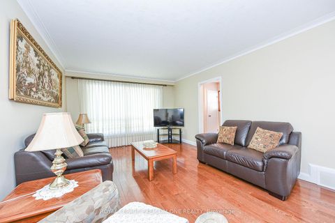 Photo 5 at 63 Haverson Boulevard, Eglinton West, Toronto