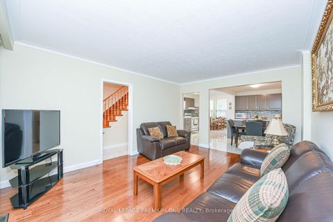 Photo 7 at 63 Haverson Boulevard, Eglinton West, Toronto
