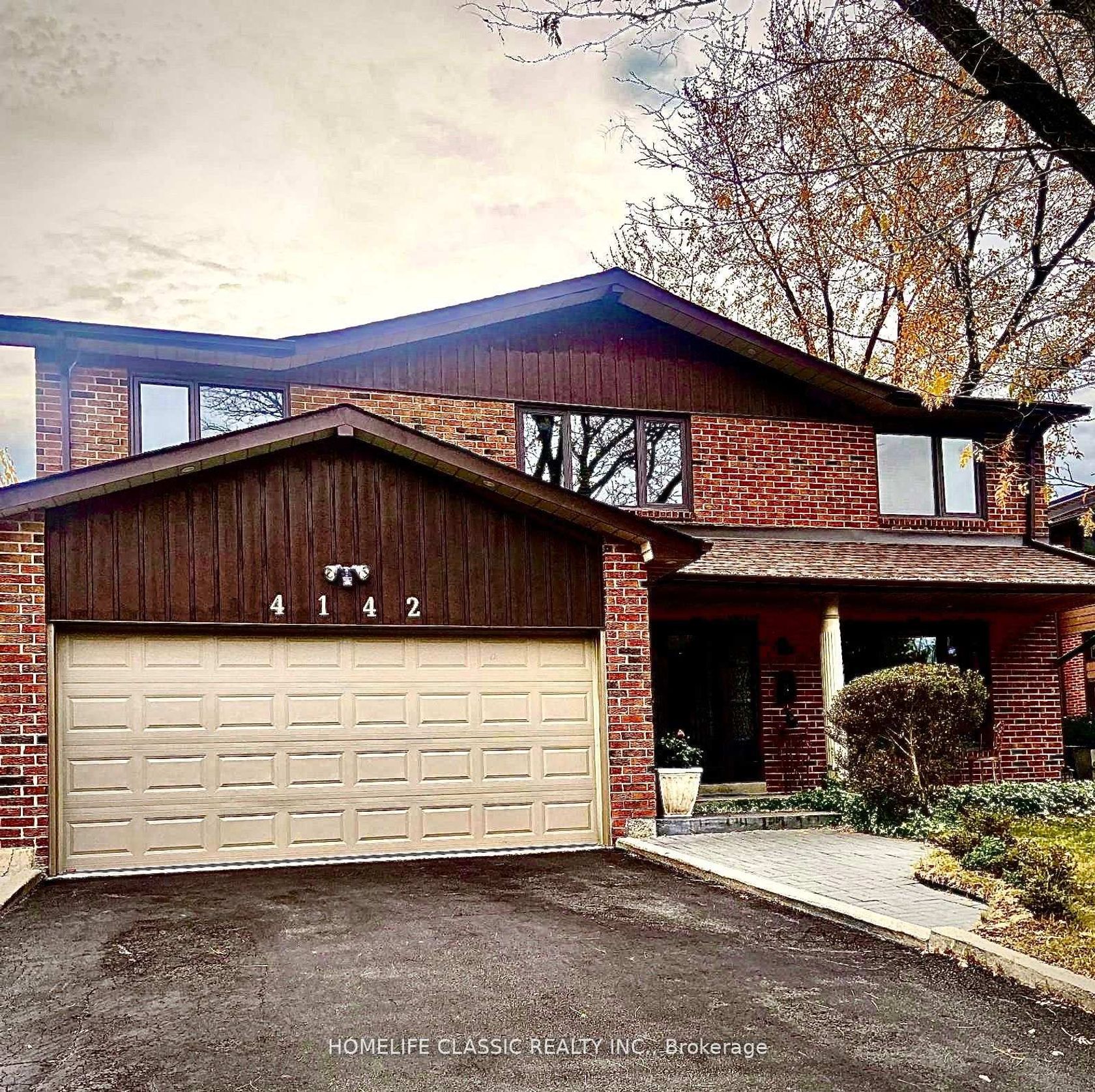 4142 Fieldgate Dr W Drive E, Rathwood, Mississauga 