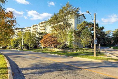 Photo 2 at 809 - 80 Grandravine Drive, York University Heights, Toronto