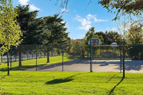 Photo 5 at 809 - 80 Grandravine Drive, York University Heights, Toronto
