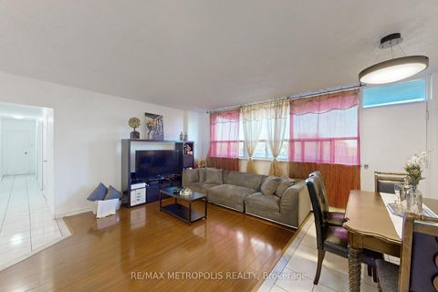 Photo 10 at 809 - 80 Grandravine Drive, York University Heights, Toronto