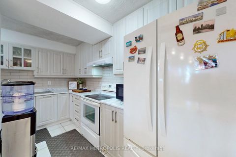 Photo 17 at 809 - 80 Grandravine Drive, York University Heights, Toronto